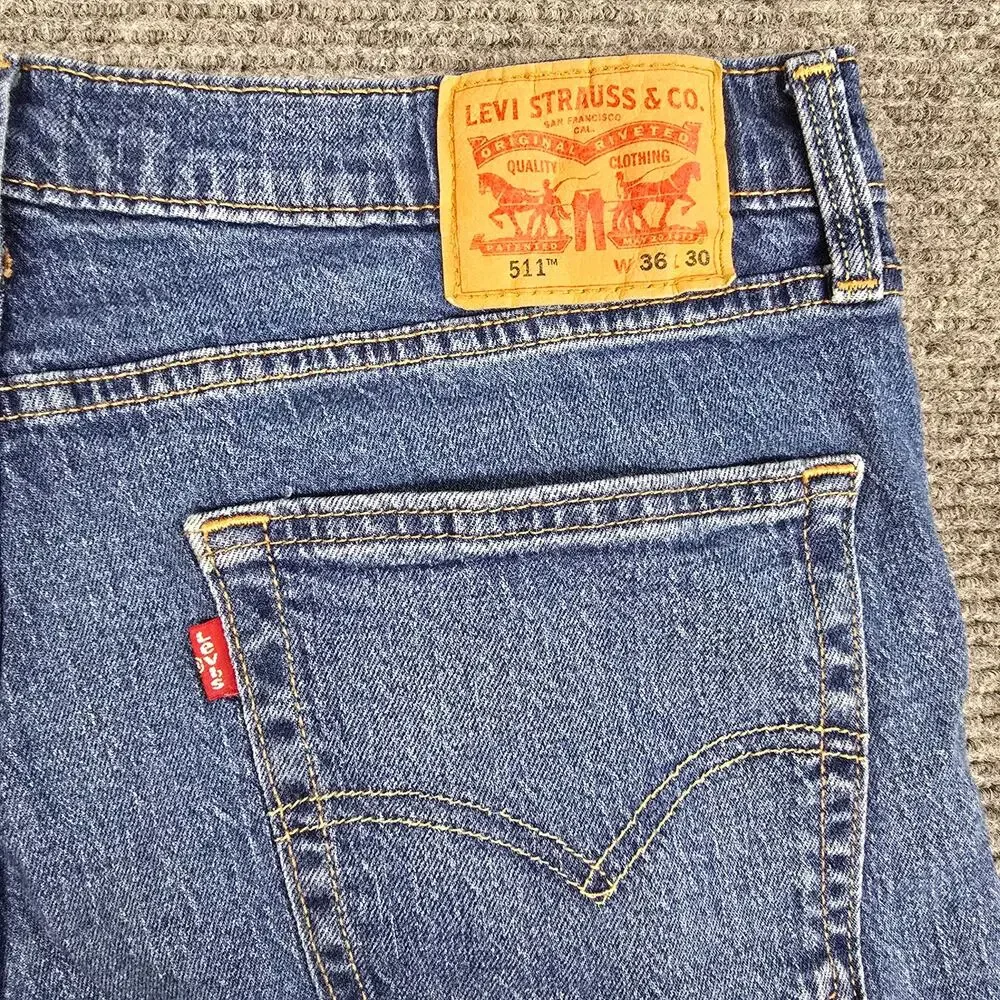 Levi’s 511 Men’s Jeans 36x30 Blue Medium Wash Slim Fit Stretch
